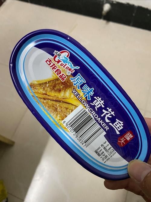 古龍魚(yú)罐頭有哪些口味：古龍魚(yú)罐頭口味有哪些特點(diǎn)？