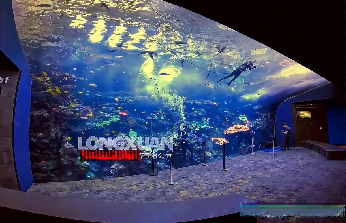 龍魚缸背景圖多久換一次合適（龍魚缸背景圖多久換一次最好，如何選擇適合龍魚缸的背景圖？） 龍魚缸背景圖多久換一次合適（龍魚缸背景圖多久換一次最好，如何選擇適合龍魚缸的背景圖？） 龍魚百科 第7張