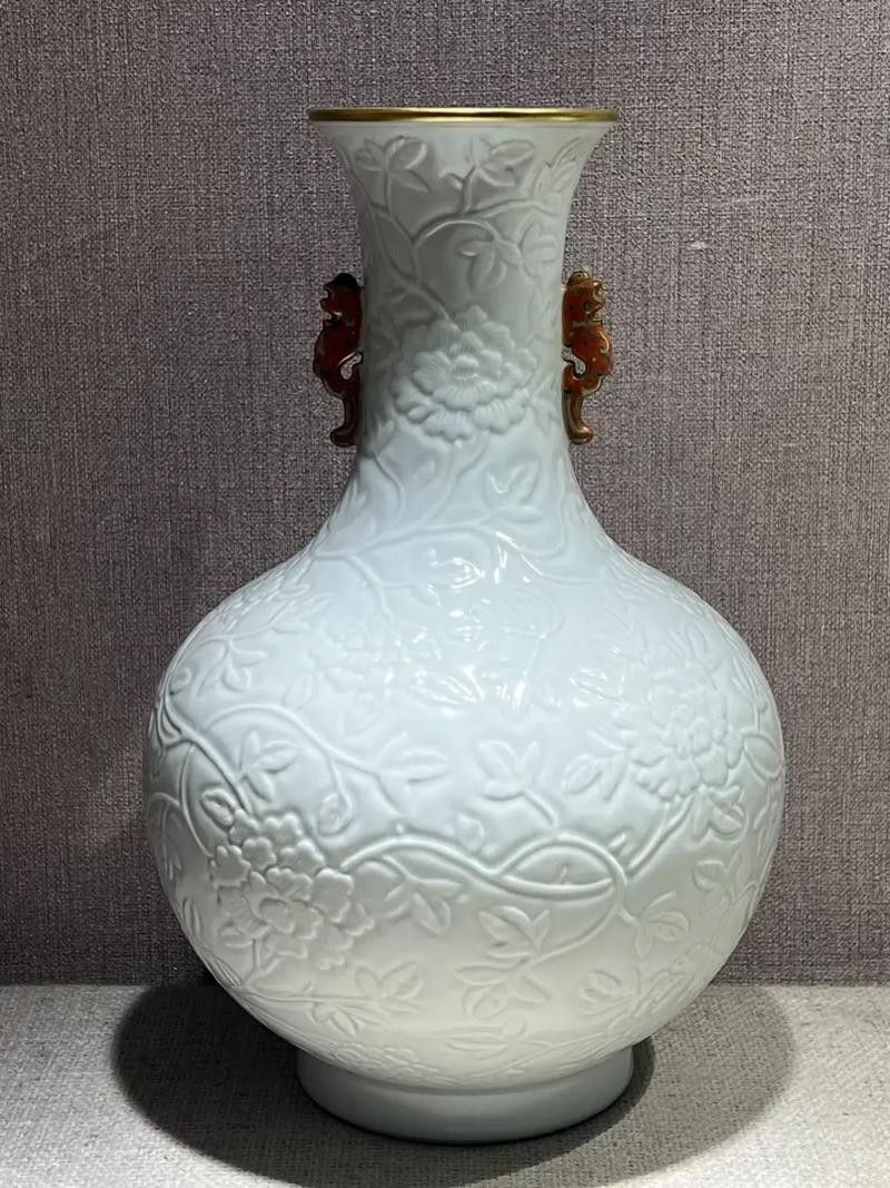 這些瓷器的市場估價如何？（瓷器估價分析） 這些瓷器的市場估價如何？（瓷器估價分析） 龍魚百科 第7張