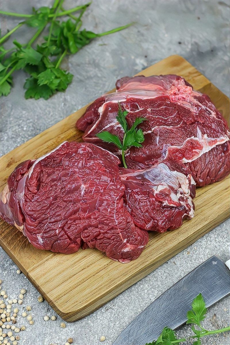如何區分草飼牛肉和谷飼牛肉？（草飼牛肉和谷飼牛有什么區別） 如何區分草飼牛肉和谷飼牛肉？（草飼牛肉和谷飼牛有什么區別） 龍魚百科 第9張