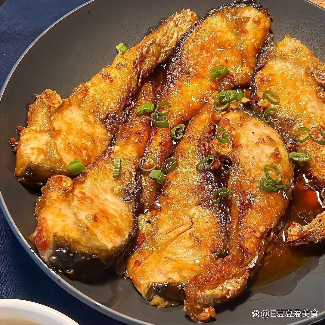 如何判斷油溫是否適合煎魚（如何判斷煎魚油溫是否適宜？）