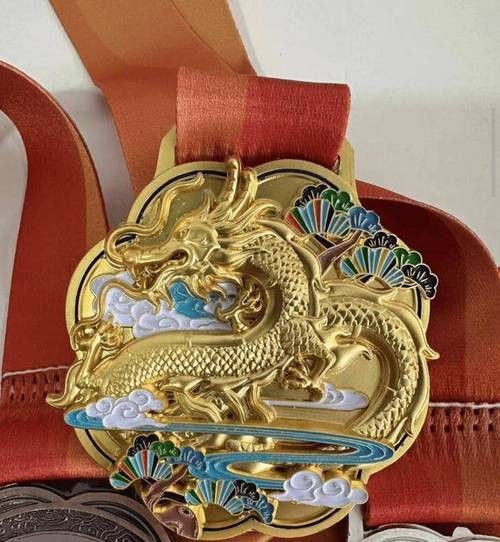 盤古杯龍魚大賽的獎牌是什么材質（盤古杯龍魚大賽獎牌材質）