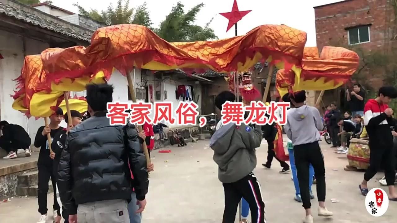 紅龍在春節和婚慶中有哪些傳統習俗（紅龍在春節和婚慶中的傳統習俗是中國文化的重要組成部分） 紅龍在春節和婚慶中有哪些傳統習俗（紅龍在春節和婚慶中的傳統習俗是中國文化的重要組成部分） 龍魚百科 第1張