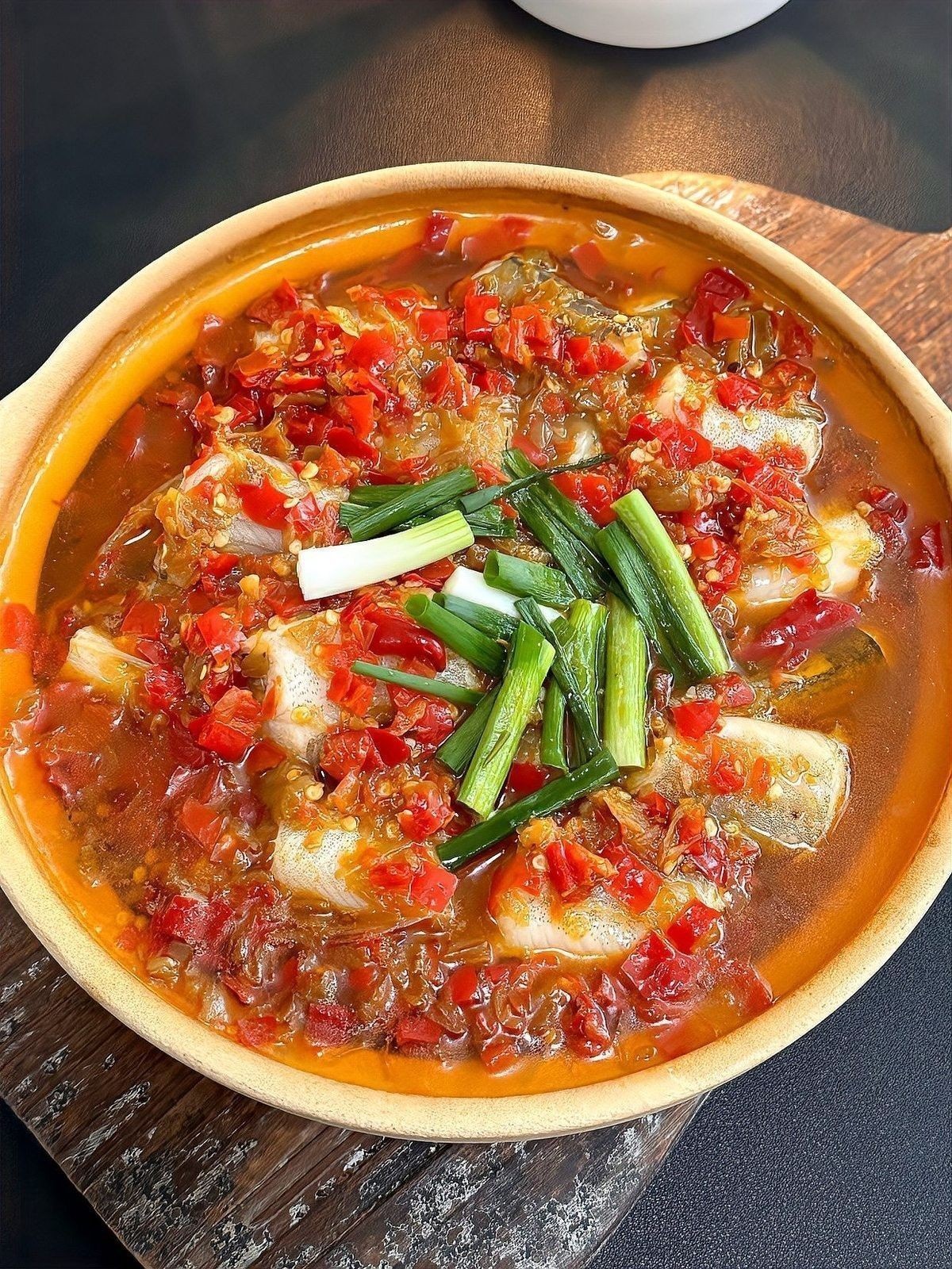哪種龍魚片做法最簡單（香煎龍利魚片的做法，簡單一鍋出香辣嫩滑）