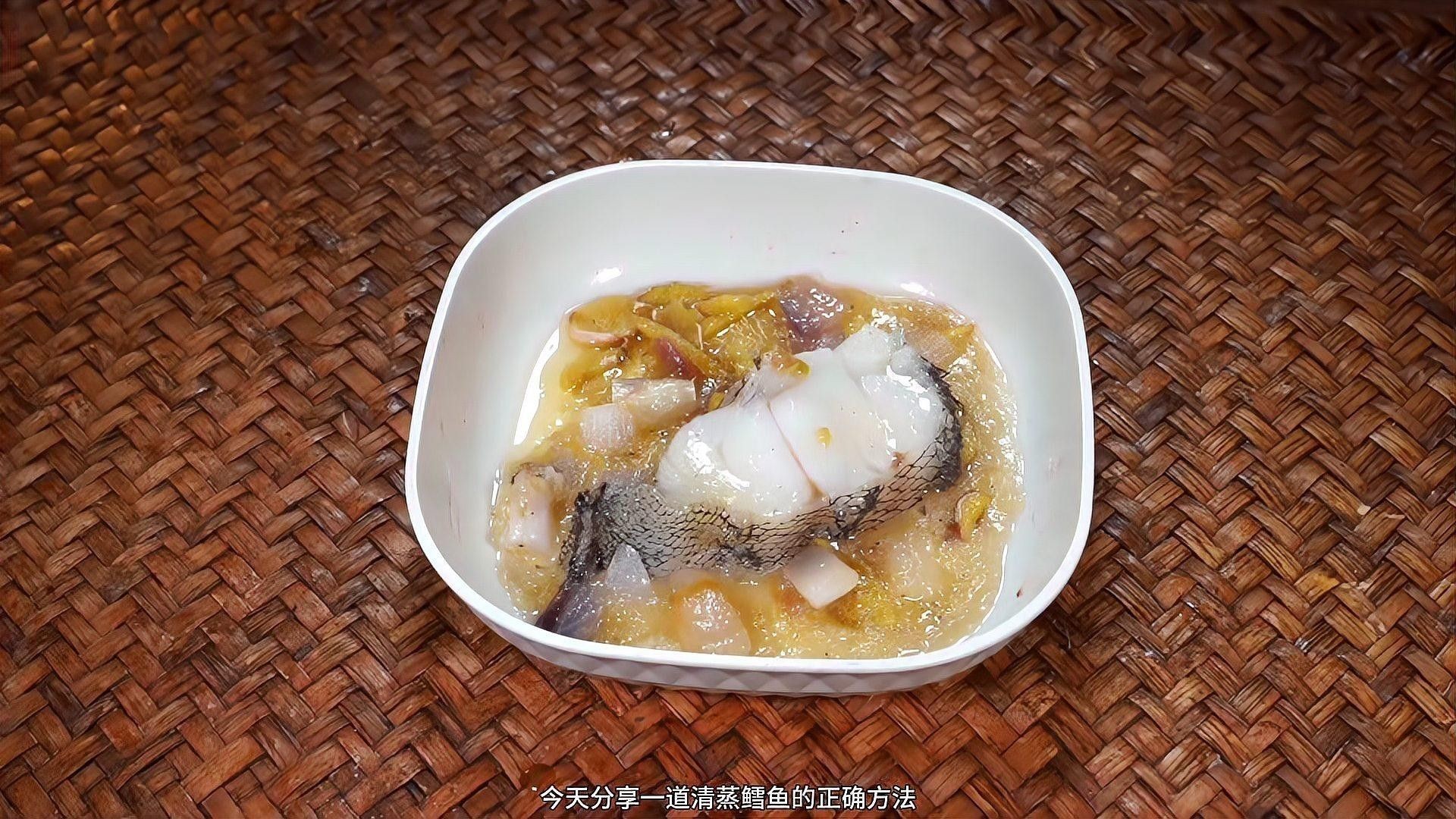 雪龍魚(yú)去腥后如何烹飪？（掌握這四個(gè)技巧,清蒸鱘龍魚(yú)色香味俱全!）