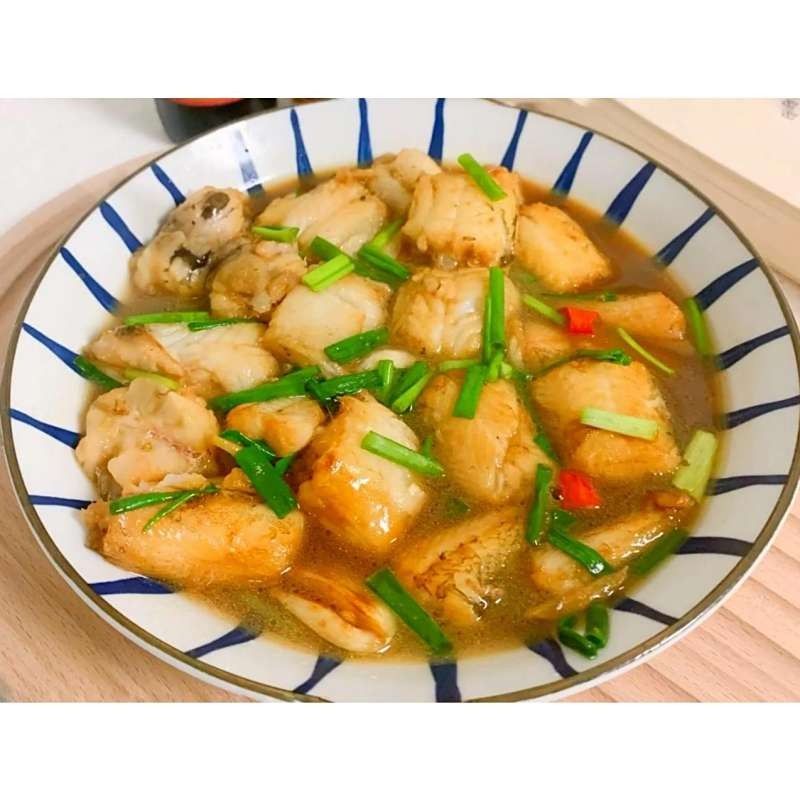 如何區分紅龍魚和龍頭魚（如何區分龍魚和龍頭魚）