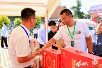 金龍魚蔚縣小米項目成效如何（金龍魚蔚縣小米產業助力蔚縣小米產業迎來新國標引領）