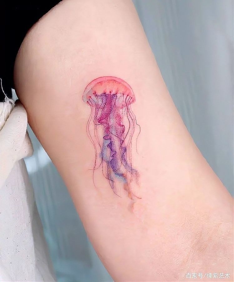青龍魚紋身有哪些設計風格