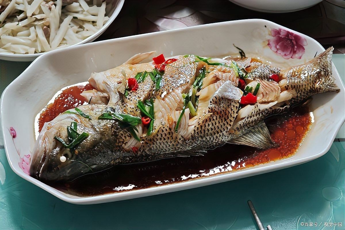龍魚蒸多久才合適（龍魚的蒸煮時間）