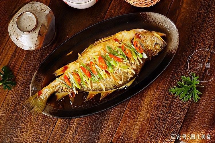 龍魚蒸多久才合適（龍魚的蒸煮時間）