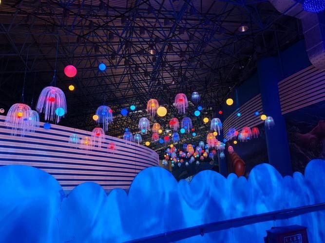 CC水族館有哪些特色？（klcc水族館一日游-大眾點(diǎn)評(píng)大眾點(diǎn)評(píng)大眾點(diǎn)評(píng)）