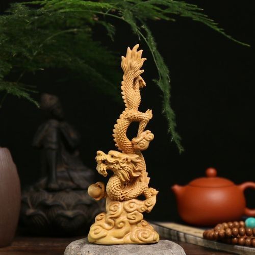 木質龍擺件有哪些種類？（木質龍擺件可以分為多種類型，）
