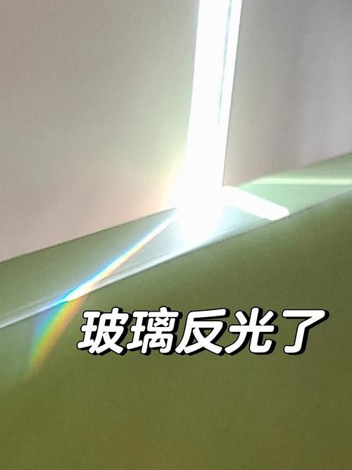 如何調整相機參數以減少玻璃反光（攝影中玻璃反光是一個常見的問題） 如何調整相機參數以減少玻璃反光（攝影中玻璃反光是一個常見的問題） 龍魚百科 第1張