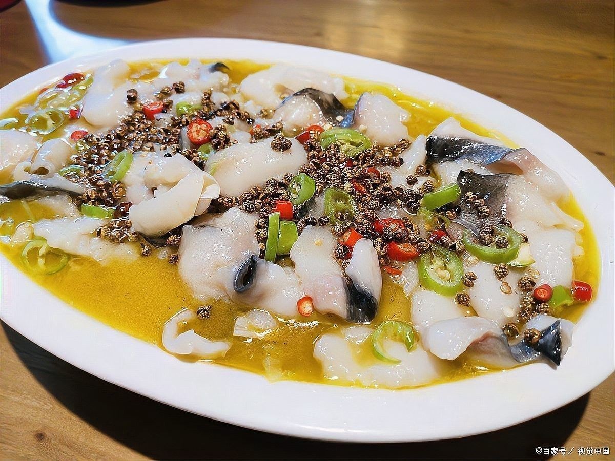 黑魚有哪些常見的烹飪方法（廣東人做的煨魚就是好吃，一個訣竅一個訣竅，香嫩又鮮甜張大饞） 黑魚有哪些常見的烹飪方法（廣東人做的煨魚就是好吃，一個訣竅一個訣竅，香嫩又鮮甜張大饞） 龍魚百科 第6張