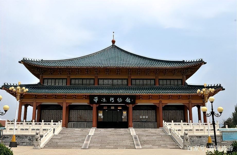 平涼哪個水族館龍魚好？祥龍魚場龍魚（涼市龍魚愛好者有福了）