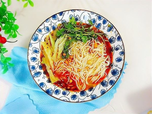 金龍魚面條有哪些口味（金龍魚面條口味有哪些？）