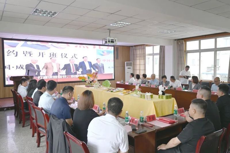 如何申請(qǐng)加入昆明金龍魚？（如何申請(qǐng)加入昆明金龍魚）