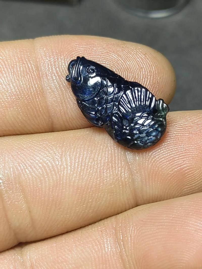 藍寶石金龍魚的價格是多少(藍寶石金龍魚價格揭秘金龍魚多少錢一條知名龍魚水族中文門戶網站) 龍魚百科 第1張 藍寶石金龍魚的價格是多少(藍寶石金龍魚價格揭秘金龍魚多少錢一條知名龍魚水族中文門戶網站) 藍寶石金龍魚的價格是多少(藍寶石金龍魚價格揭秘金龍魚多少錢一條知名龍魚水族中文門戶網站) 龍魚百科 第1張