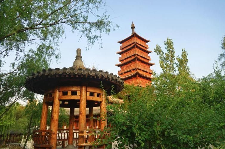 如何聯(lián)系這兩個(gè)基地？（中國北京出版創(chuàng)意產(chǎn)業(yè)基地北京市朝陽區(qū)焦化路18號園區(qū)公司企業(yè)聽）