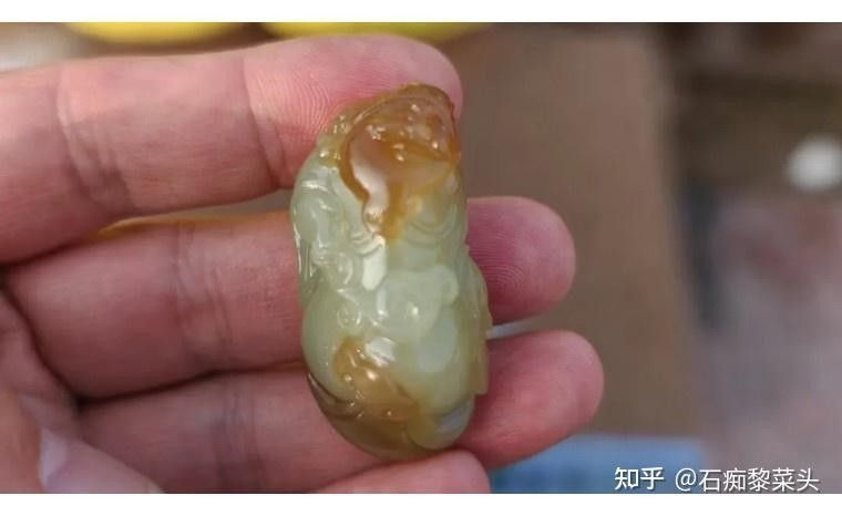 和田玉龍魚吊墜的價格是多少？（和田玉龍魚吊墜價格）