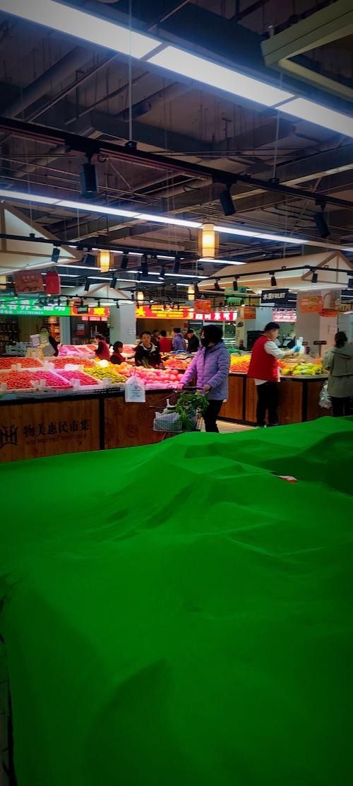 紅龍市場有哪些特色商品（羅馬尼亞布加勒斯特華人聚集地紅龍市場的營業時間）