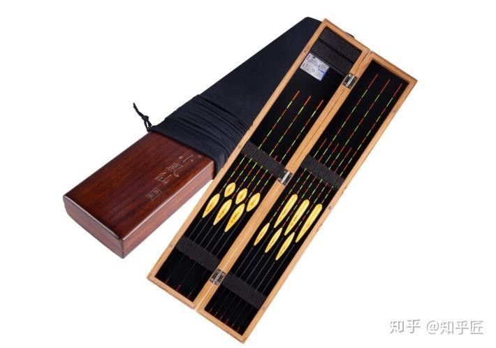 龍頭魚擺件清洗后需要上油嗎（如何判斷龍頭魚擺件是否需要上油？） 龍頭魚擺件清洗后需要上油嗎（如何判斷龍頭魚擺件是否需要上油？） 龍魚百科 第9張