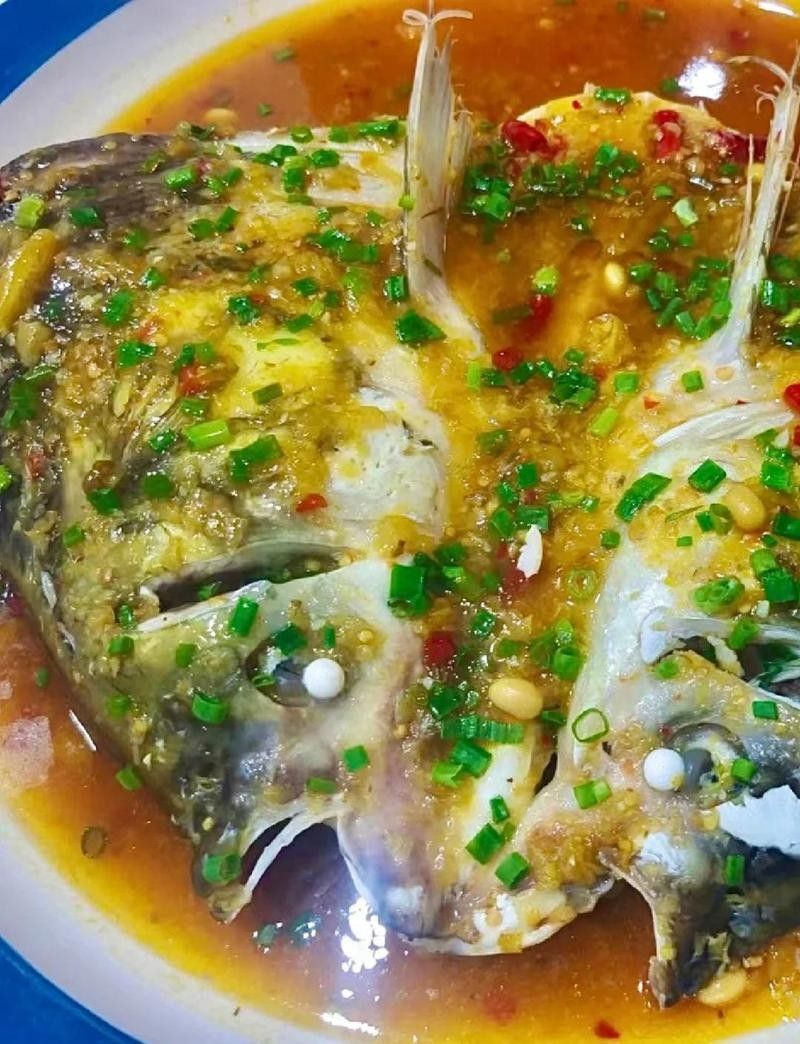 黃龍魚頭有哪些招牌菜品？