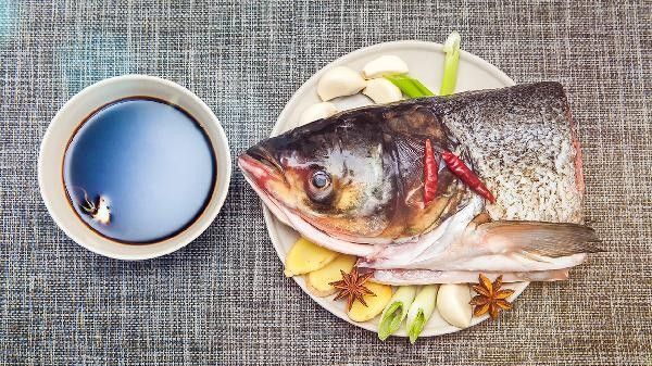 蝦肉喂食恐龍魚有哪些好處