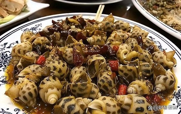 龍魚食物中毒的癥狀有哪些（龍魚食物中毒的癥狀）
