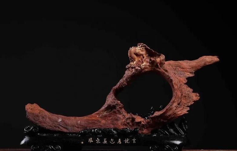 哪些材質的龍擺件最有收藏價值（龍擺件的收藏價值）