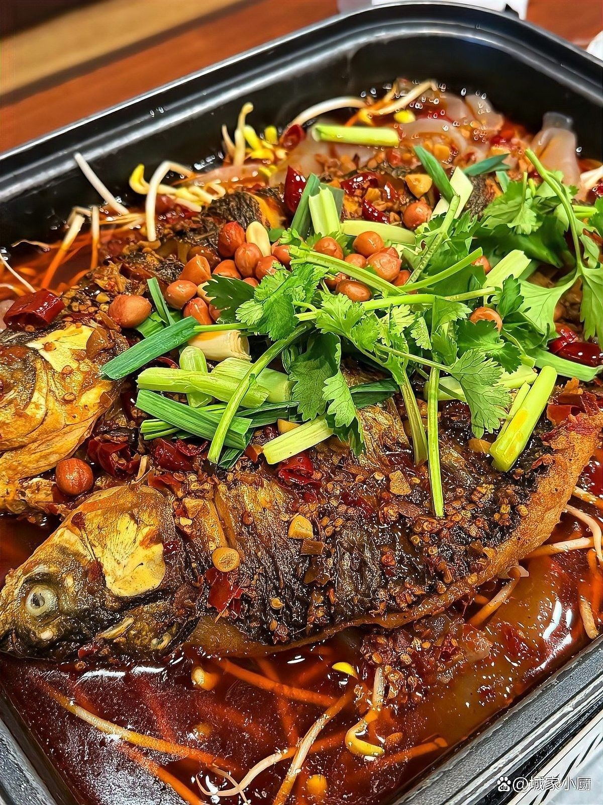 香辣烤魚需要哪些調料？（城家小廚教你在家做香辣烤魚，詳細腌料配方告訴你，家常調料也能做）