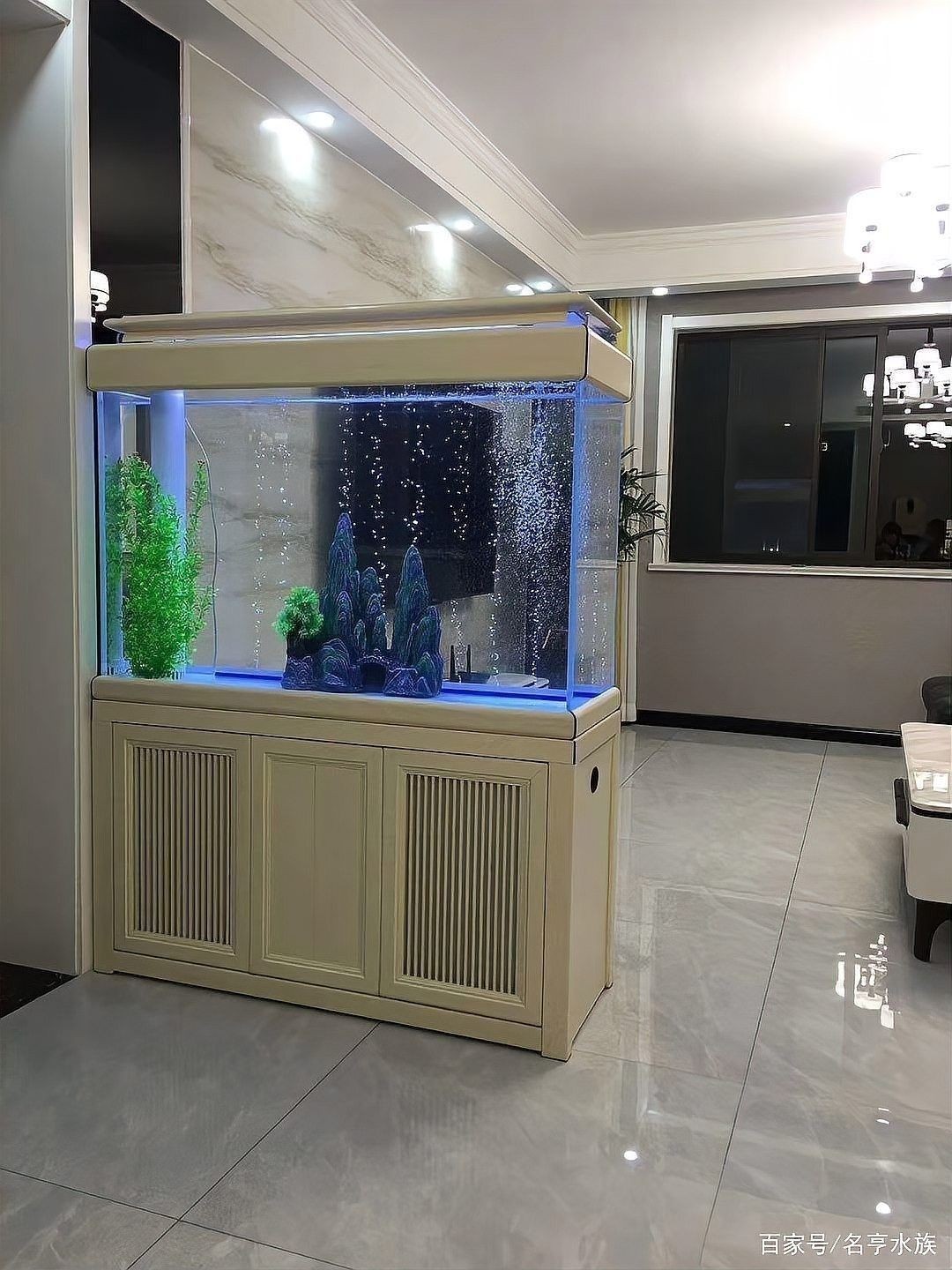 還有哪些地方可以定做魚缸（北京哪里可以定制魚缸）