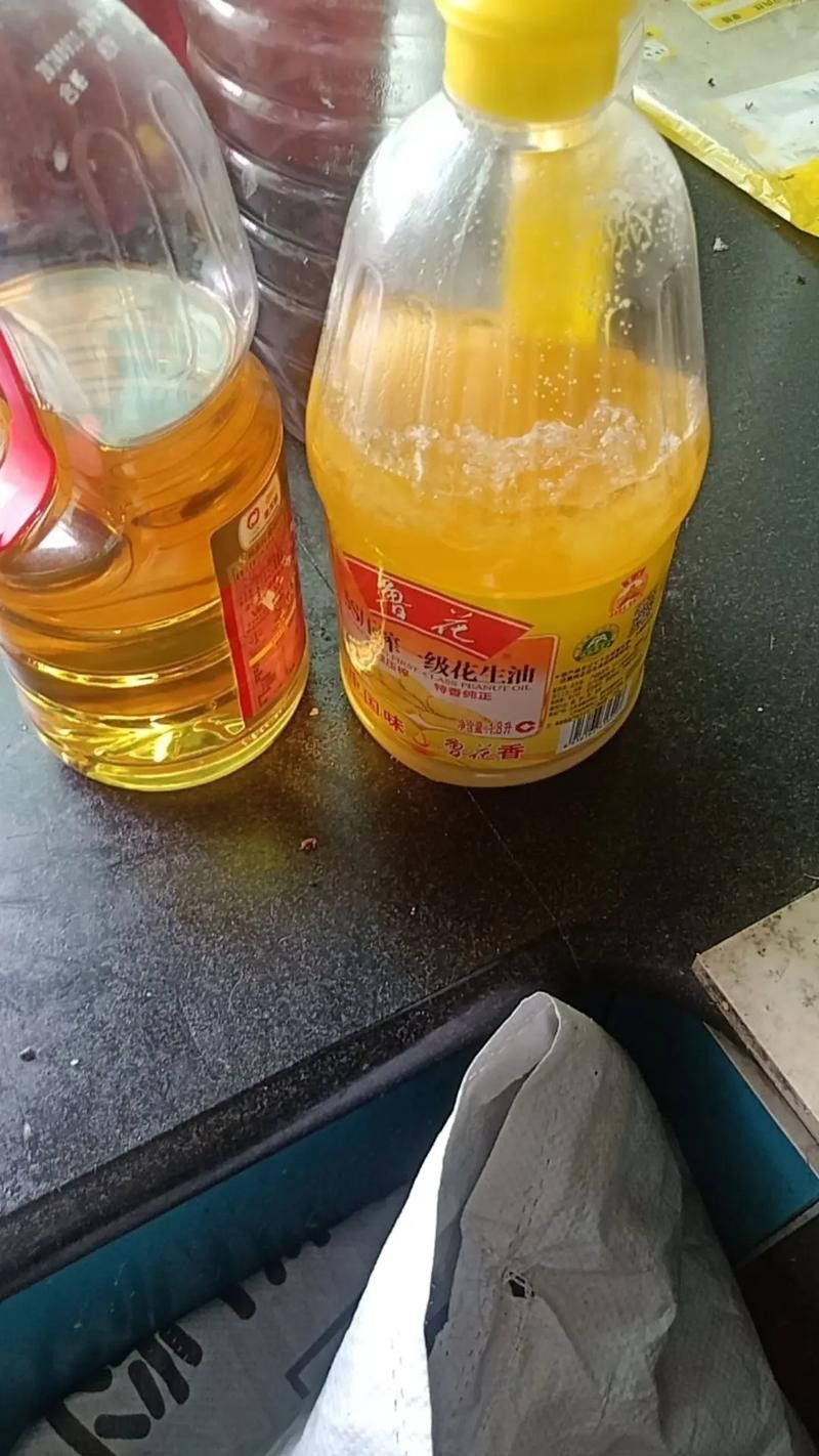 金龍魚調和油過期了還能吃嗎？（調和油過期了還能吃嗎）