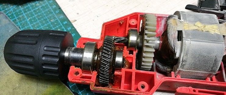 電鉆夾頭磨損了怎么辦？（手電鉆夾頭壞了怎么更換手電鉆夾頭損壞三步教你拆解）