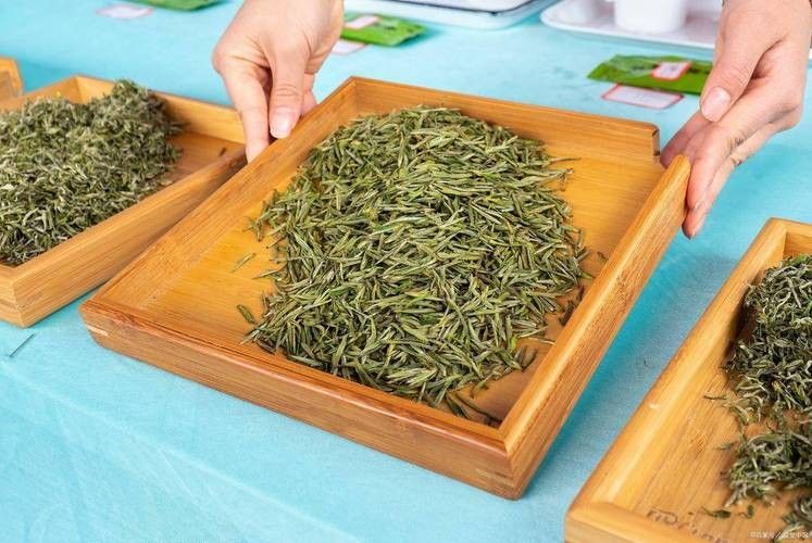 開化龍頂（開化龍頂茶是什么茶老任說三農，茶江湖里的龍頂）