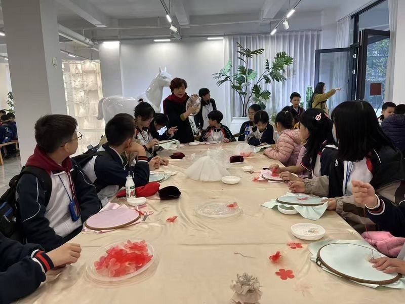 湘橋金龍魚是雜牌子嗎（橋金龍魚是雜牌子嗎？） 湘橋金龍魚是雜牌子嗎（橋金龍魚是雜牌子嗎？） 觀賞魚百科 第3張