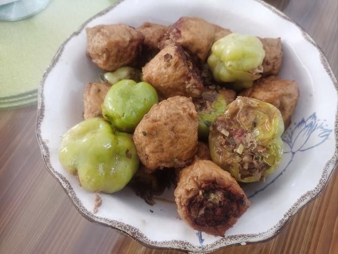 宜章的特產(chǎn)和美食（宜章特產(chǎn)和美食大揭秘:哪些菜能代表當(dāng)?shù)靥厣〕栽O(shè)物小匠） 宜章的特產(chǎn)和美食（宜章特產(chǎn)和美食大揭秘:哪些菜能代表當(dāng)?shù)靥厣〕栽O(shè)物小匠） 觀賞魚百科 第2張