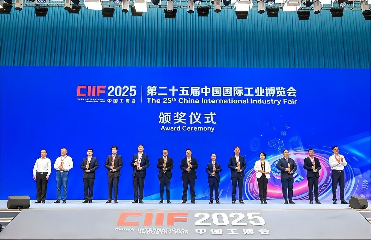 金龍魚仿生機器人的市場價格是多少（龍魚仿生機器人市場價格）