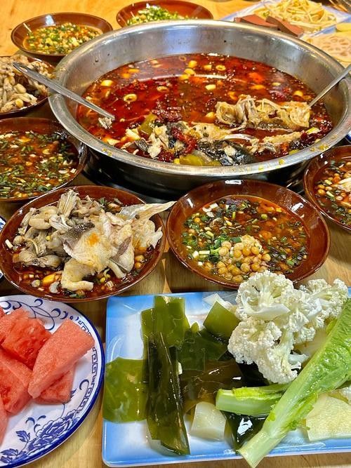 新津當地人吃魚的地方推薦(四川新津當地人推薦的吃魚的好去處:新津魚頭王-) 觀賞魚百科 第2張 新津當地人吃魚的地方推薦(四川新津當地人推薦的吃魚的好去處:新津魚頭王-) 新津當地人吃魚的地方推薦(四川新津當地人推薦的吃魚的好去處:新津魚頭王-) 觀賞魚百科 第2張
