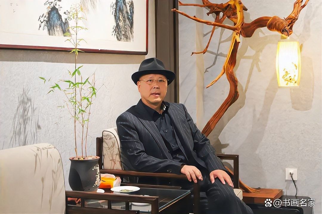 有沒有推薦的龍魚插畫師？