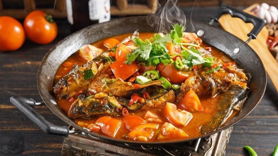 桂林陽朔什么魚出名（桂林陽朔爆款美食大搜羅漓江桂花魚有哪些特色魚火鍋店）