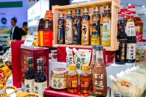 金龍魚未來有無新的投資計劃（金龍魚控股股東豐益香港第三次自愿延長股份鎖定期）
