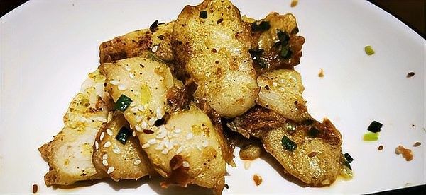 香煎巴沙魚時，如何避免粘鍋？（怎樣煎魚不粘鍋）