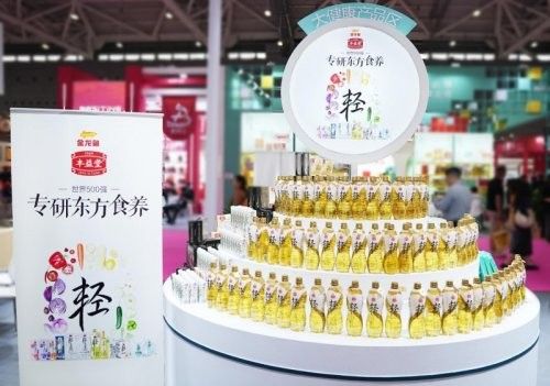 金龍魚豐益堂系列有哪些具體產品？（金龍魚豐益堂推出功能食品系列2000億巨頭進軍飲料市場）