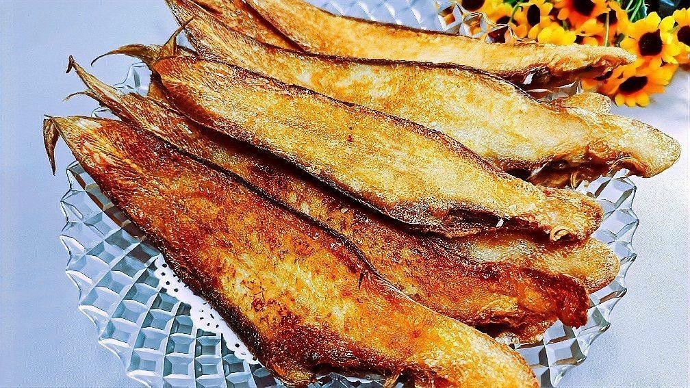 香煎龍舌魚的具體步驟（潮汕經(jīng)典香煎龍舌魚，鮮嫩可口，肉多刺少，簡單又美味）