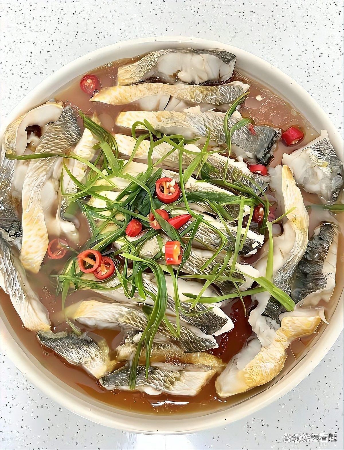 龍頭魚蒸多久才會熟（清蒸龍頭魚的家常做法，簡單美味，魚肉入口即化）