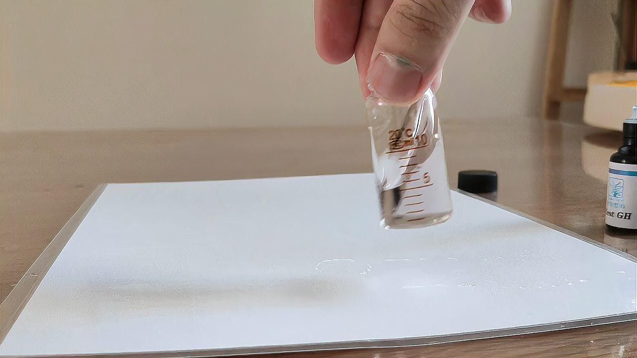 如何判斷魚缸總硬度是否合適（魚缸總硬度合適是維護(hù)水族環(huán)境健康的關(guān)鍵因素之一）
