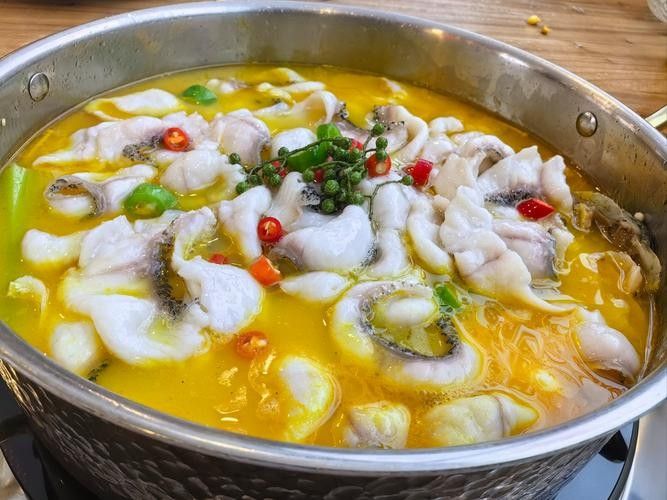 酸菜魚煲的配菜有哪些推薦（董小廚家常菜，適合煮在酸菜魚里的配菜） 酸菜魚煲的配菜有哪些推薦（董小廚家常菜，適合煮在酸菜魚里的配菜） 龍魚百科 第6張