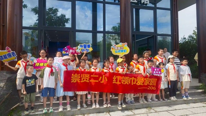 金龍魚車間員工待遇如何？（金龍魚車間員工待遇一覽表企業精選庫金龍魚工資待遇怎么樣）