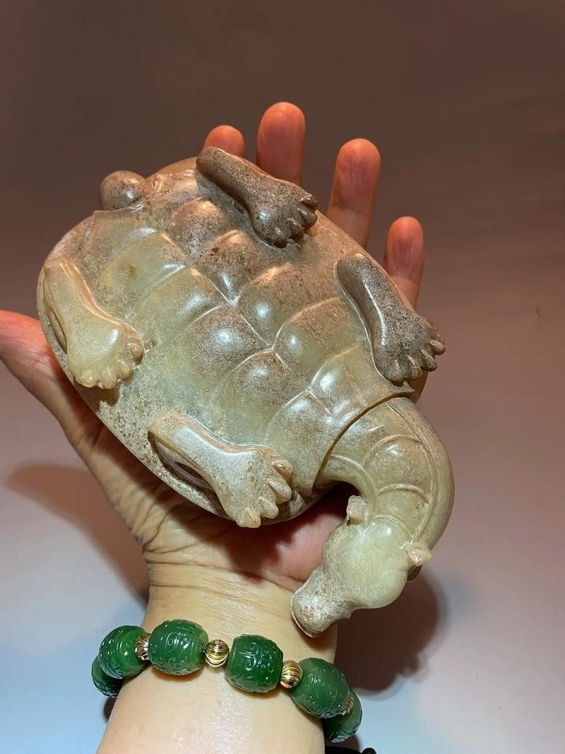 和田玉龍龜的價格范圍是多少？（和田玉龍龜價格受到多種因素影響和田玉龍龜價格范圍）